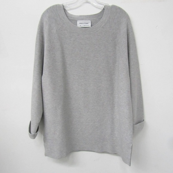 NWOT Ministry of Supply 3D-Knit Slouchy Sweater Size: Medium - Picture 3 of 7